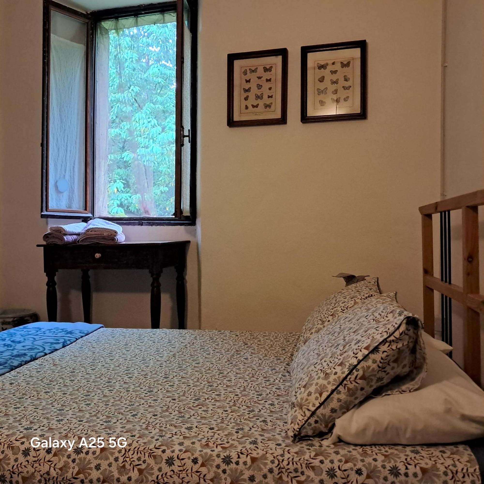 La Stanza Del Bosco Apartment Arcumeggia Екстериор снимка